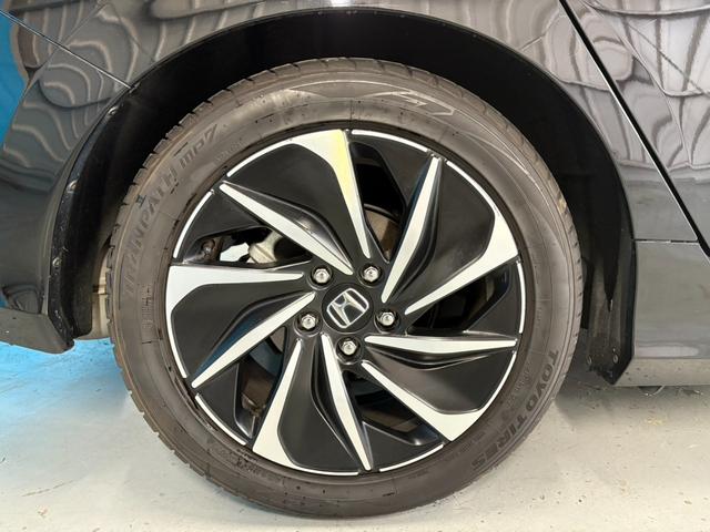 インサイト EX・ブラックスタイル 純正ギャザーズ8インチナビ/フルセグTV/バックカメラ/ホンダセンシング/ハーフレザーシート/パワーシート/シートヒーター/LEDヘッドライト/ブラインドスポットモニター/プッシュスタート/ETC/(35枚目)