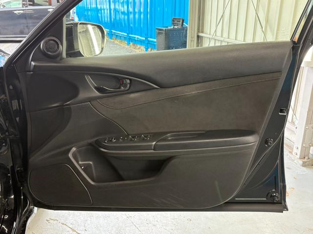 インサイト EX・ブラックスタイル 純正ギャザーズ8インチナビ/フルセグTV/バックカメラ/ホンダセンシング/ハーフレザーシート/パワーシート/シートヒーター/LEDヘッドライト/ブラインドスポットモニター/プッシュスタート/ETC/(39枚目)