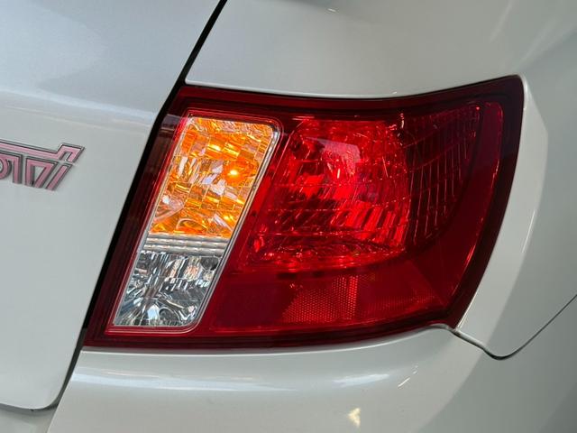インプレッサ WRX STI Aライン タイプS 後期型/大型リアスポイラー/社外7インチナビ/Bluetooth接続/STIエアロ/禁煙車/HIDヘッドライト/クルーズコントロール/ETC/フルセグ視聴/スマートキー/(36枚目)