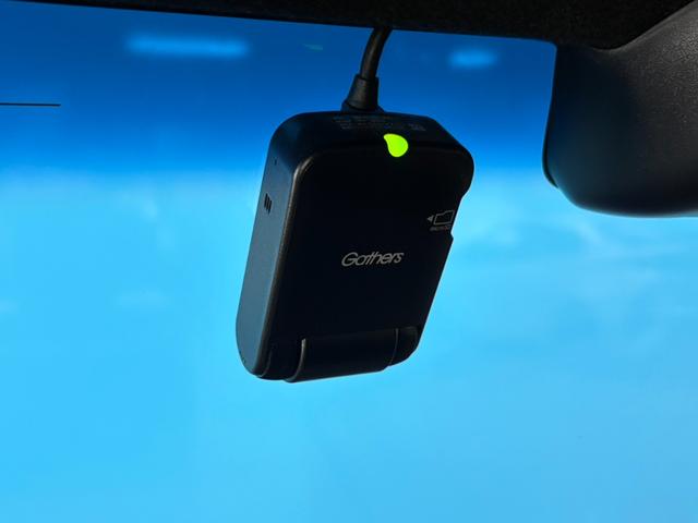 純正ドライブレコーダー付きでいざというときも安心ですね。