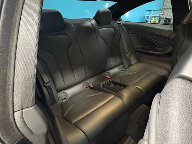 M4 M4クーペ 41,000km時DCTメカトロニクスユニット交換済/OP:ツインスポークブラック塗装鍛造19インチホイール/社外エアロ(F・S・R)/カーボンリアスポイラー/キドニーブラックグリル/ブラックレザー/(8枚目)