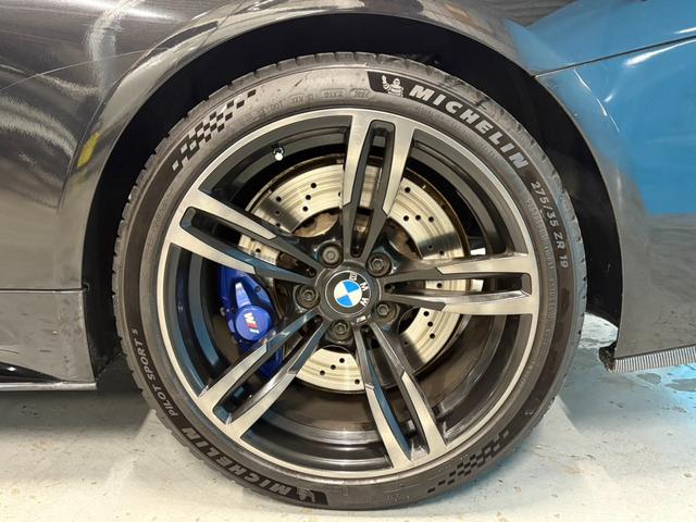 M4 M4クーペ 41,000km時DCTメカトロニクスユニット交換済/OP:ツインスポークブラック塗装鍛造19インチホイール/社外エアロ(F・S・R)/カーボンリアスポイラー/キドニーブラックグリル/ブラックレザー/(14枚目)