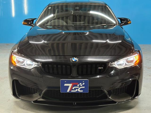 M4 M4クーペ 41,000km時DCTメカトロニクスユニット交換済/OP:ツインスポークブラック塗装鍛造19インチホイール/社外エアロ(F・S・R)/カーボンリアスポイラー/キドニーブラックグリル/ブラックレザー/(18枚目)