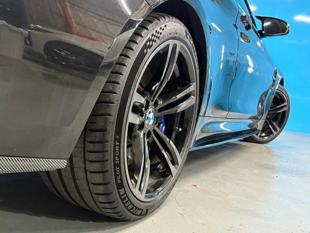 M4 M4クーペ 41,000km時DCTメカトロニクスユニット交換済/OP:ツインスポークブラック塗装鍛造19インチホイール/社外エアロ(F・S・R)/カーボンリアスポイラー/キドニーブラックグリル/ブラックレザー/(29枚目)