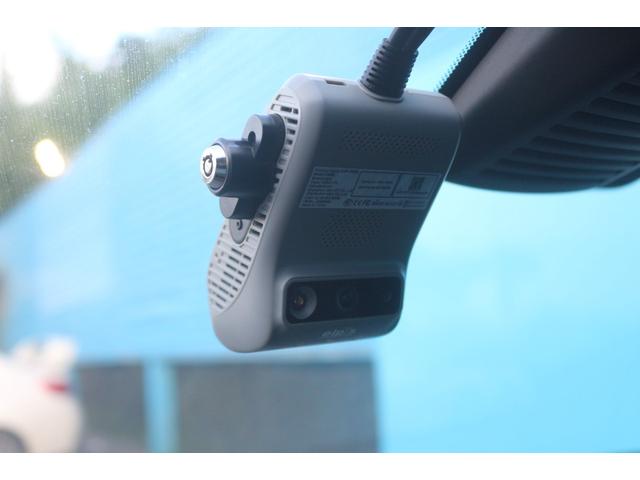 エルグランド 250ハイウェイスターS 後期型/禁煙/両側パワスラ/衝突軽減ブレーキ/レーダークルーズコントロール/クリアランスソナー/ブラインドスポットモニター/バックカメラ/Bluetooth接続/ETC/ドライブレコーダー(13枚目)
