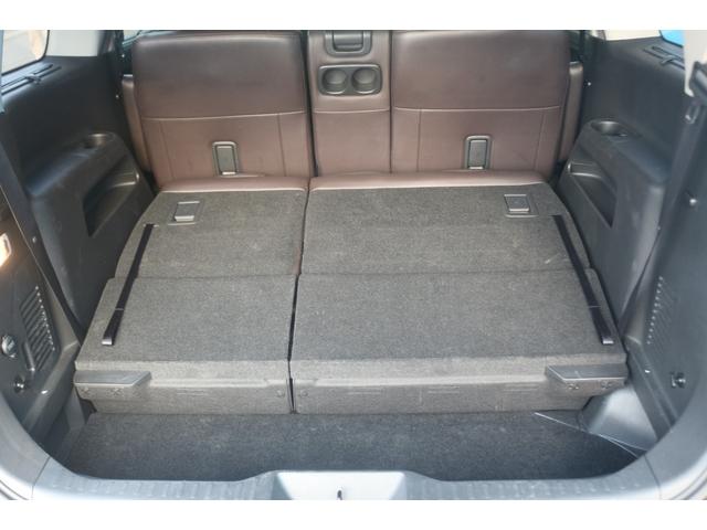 エルグランド 250ハイウェイスターS 後期型/禁煙/両側パワスラ/衝突軽減ブレーキ/レーダークルーズコントロール/クリアランスソナー/ブラインドスポットモニター/バックカメラ/Bluetooth接続/ETC/ドライブレコーダー(40枚目)