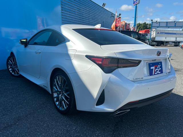 北海道から沖縄まで日本全国ご納車可能です。全国納車実績は多数ございますので遠方にお住まいのお客様もお気軽にご相談ください。お電話や画像添付のメールにもご対応しておりますのでお気軽にお申し付け下さい。