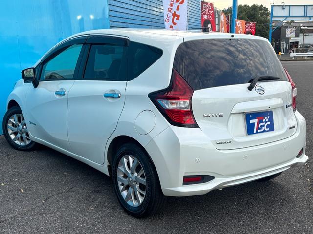 ノート e-パワー メダリスト 禁煙/インテリジェントアラウンドビューモニター/全方位カメラ/デジタルインナーミラー/クリアランスソナー/LEDヘッドライト/ETC/ハーフレザー/フルセグ/Bluetoothオーディオ(20枚目)