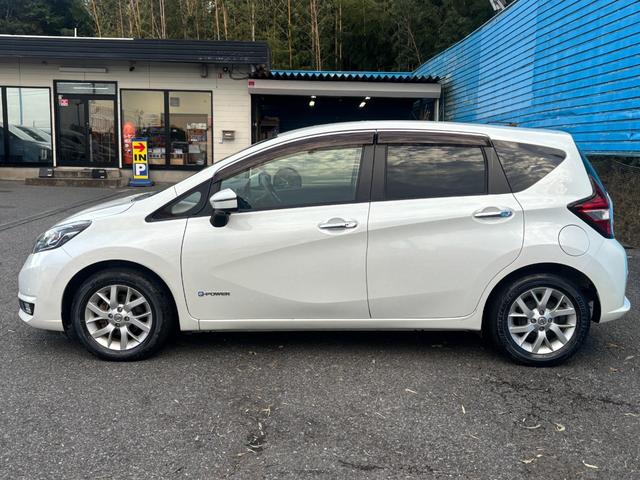 ノート e-パワー メダリスト 禁煙/インテリジェントアラウンドビューモニター/全方位カメラ/デジタルインナーミラー/クリアランスソナー/LEDヘッドライト/ETC/ハーフレザー/フルセグ/Bluetoothオーディオ(23枚目)