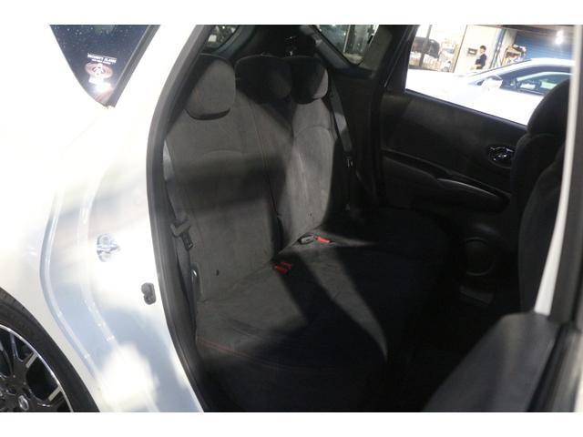 ノート e-パワーニスモ 1オーナー/インテリジェントアラウンドビューモニター/デイタルインナーミラー/純正ドラレコ/クリアランスソナー/ETC/フルセグ/Bluetoothオーディオ/CD・DVD再生(8枚目)