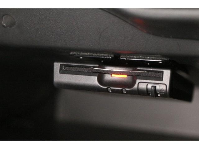 ノート e-パワーニスモ 1オーナー/インテリジェントアラウンドビューモニター/デイタルインナーミラー/純正ドラレコ/クリアランスソナー/ETC/フルセグ/Bluetoothオーディオ/CD・DVD再生(13枚目)