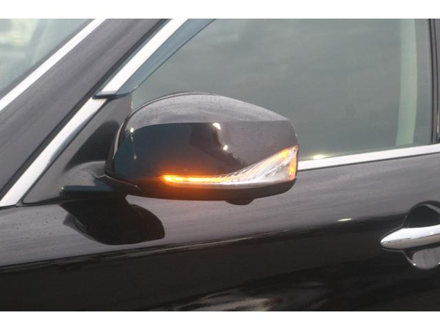 フーガハイブリッド ベースグレード　後期型／黒本革パワーシート／ＢＯＳＥサウンド／全周囲カメラ／ブラインドスポットモニター／レーダークルーズコントロール／オットマン／シートエアコン／コーナーセンサー／フルセグ／純正１８インチＡＷ／ＥＴＣ（33枚目）