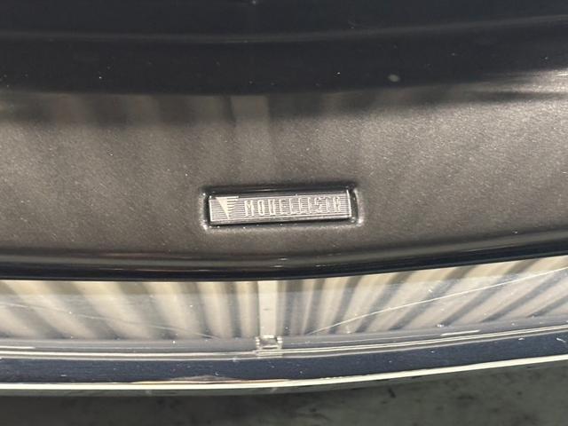 アルファードハイブリッド ＳＲ　Ｃパッケージ　禁煙／モデリスタフルエアロ／ツインムーンルーフ／デジタルインナーミラー／３眼ＬＥＤヘッドライト／１２インチ後席モニター／１０インチナビゲーション／黒革シート／純正１７ＡＷ／ＡＣＣ／衝突軽減ブレーキ（26枚目）