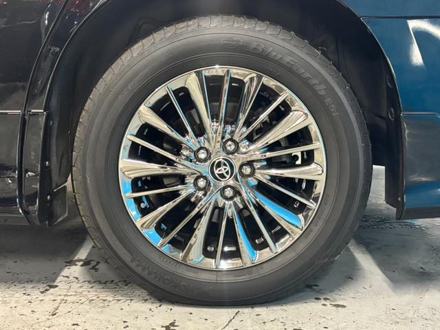 アルファードハイブリッド ＳＲ　Ｃパッケージ　禁煙／モデリスタフルエアロ／ツインムーンルーフ／デジタルインナーミラー／３眼ＬＥＤヘッドライト／１２インチ後席モニター／１０インチナビゲーション／黒革シート／純正１７ＡＷ／ＡＣＣ／衝突軽減ブレーキ（31枚目）