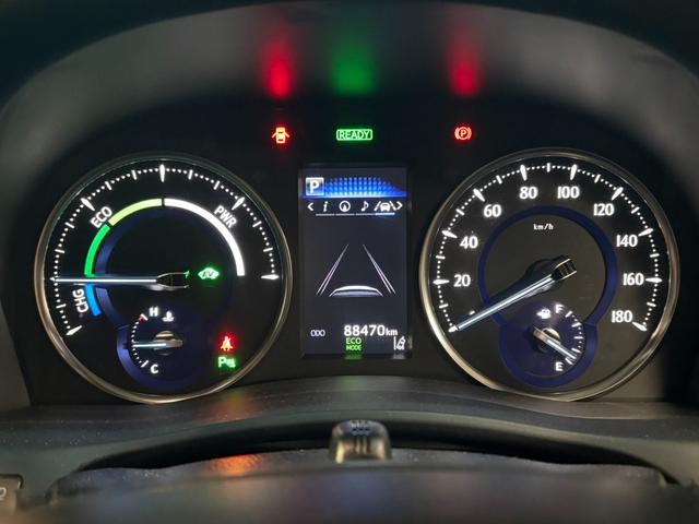 アルファードハイブリッド ＳＲ　Ｃパッケージ　禁煙／モデリスタフルエアロ／ツインムーンルーフ／デジタルインナーミラー／３眼ＬＥＤヘッドライト／１２インチ後席モニター／１０インチナビゲーション／黒革シート／純正１７ＡＷ／ＡＣＣ／衝突軽減ブレーキ（51枚目）