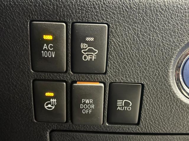 アルファードハイブリッド ＳＲ　Ｃパッケージ　禁煙／モデリスタフルエアロ／ツインムーンルーフ／デジタルインナーミラー／３眼ＬＥＤヘッドライト／１２インチ後席モニター／１０インチナビゲーション／黒革シート／純正１７ＡＷ／ＡＣＣ／衝突軽減ブレーキ（65枚目）