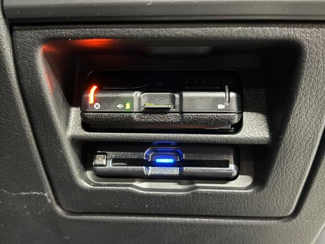 ＭＡＺＤＡ３ファストバック ＸＤプロアクティブ　ＯＰ：３６０度セーフティパッケージ／ＯＰ：ＤＶＤ・ＣＤ・フルセグＴＶキット／１オーナー／８．８インチマツダコネクトナビ／ヘッドアップディスプレイ／レーダークルーズ／ブラインドスポットモニター／ＥＴＣ／（13枚目）