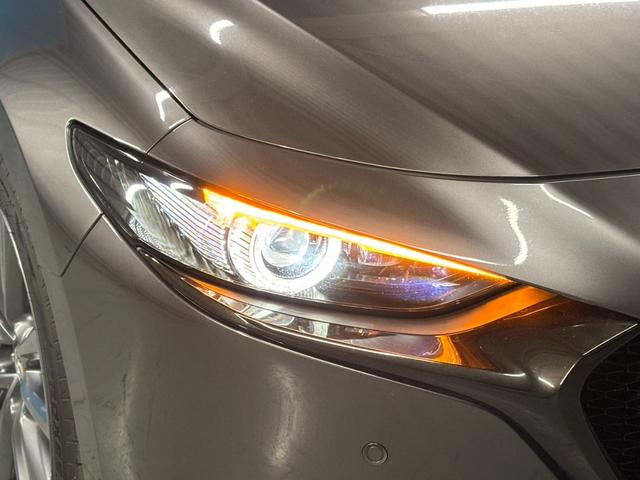ＭＡＺＤＡ３ファストバック ＸＤプロアクティブ　ＯＰ：３６０度セーフティパッケージ／ＯＰ：ＤＶＤ・ＣＤ・フルセグＴＶキット／１オーナー／８．８インチマツダコネクトナビ／ヘッドアップディスプレイ／レーダークルーズ／ブラインドスポットモニター／ＥＴＣ／（21枚目）