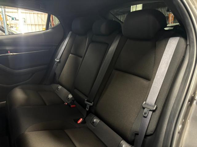 ＭＡＺＤＡ３ファストバック ＸＤプロアクティブ　ＯＰ：３６０度セーフティパッケージ／ＯＰ：ＤＶＤ・ＣＤ・フルセグＴＶキット／１オーナー／８．８インチマツダコネクトナビ／ヘッドアップディスプレイ／レーダークルーズ／ブラインドスポットモニター／ＥＴＣ／（43枚目）