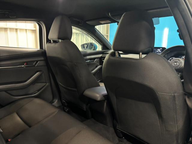 ＭＡＺＤＡ３ファストバック ＸＤプロアクティブ　ＯＰ：３６０度セーフティパッケージ／ＯＰ：ＤＶＤ・ＣＤ・フルセグＴＶキット／１オーナー／８．８インチマツダコネクトナビ／ヘッドアップディスプレイ／レーダークルーズ／ブラインドスポットモニター／ＥＴＣ／（45枚目）
