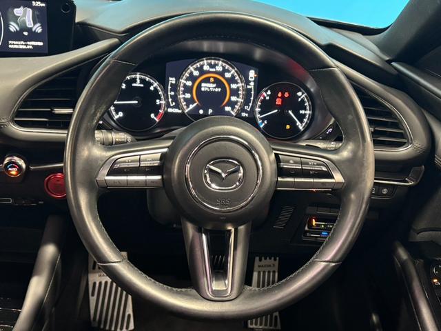 ＭＡＺＤＡ３ファストバック ＸＤプロアクティブ　ＯＰ：３６０度セーフティパッケージ／ＯＰ：ＤＶＤ・ＣＤ・フルセグＴＶキット／１オーナー／８．８インチマツダコネクトナビ／ヘッドアップディスプレイ／レーダークルーズ／ブラインドスポットモニター／ＥＴＣ／（54枚目）