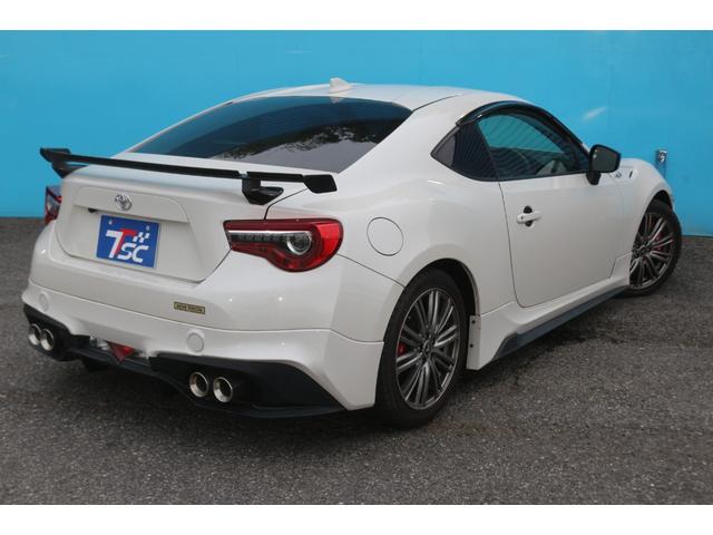 86 GTリミテッド ブラックパッケージ TRDエアロ/TRDマフラー/純正フロアマット/PERRINウイング/ブレンボキャリパー/テイン車高調/プッシュスタート/スマートキー/LEDヘッドライト/純正SDナビ/パドルシフト(21枚目)