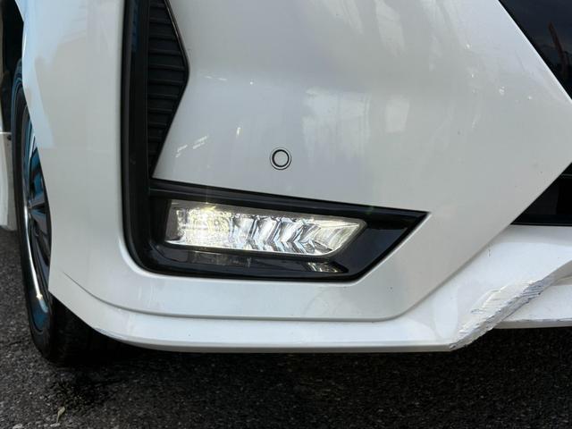 セレナ ｅ－パワー　ハイウェイスターＶ　後期／セーフティパックＢ／純正１０インチナビ／純正フリップダウンモニター／リアオートエアコン／コンビ防水シート／ツートンルーフ／プロパイロット／ＢＳＭ／禁煙／前後ドラレコ／クリソナ／ＥＴＣ（26枚目）