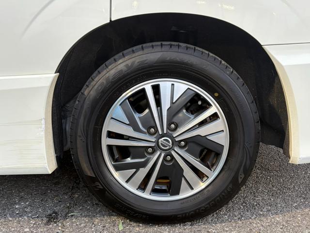 セレナ ｅ－パワー　ハイウェイスターＶ　後期／セーフティパックＢ／純正１０インチナビ／純正フリップダウンモニター／リアオートエアコン／コンビ防水シート／ツートンルーフ／プロパイロット／ＢＳＭ／禁煙／前後ドラレコ／クリソナ／ＥＴＣ（38枚目）