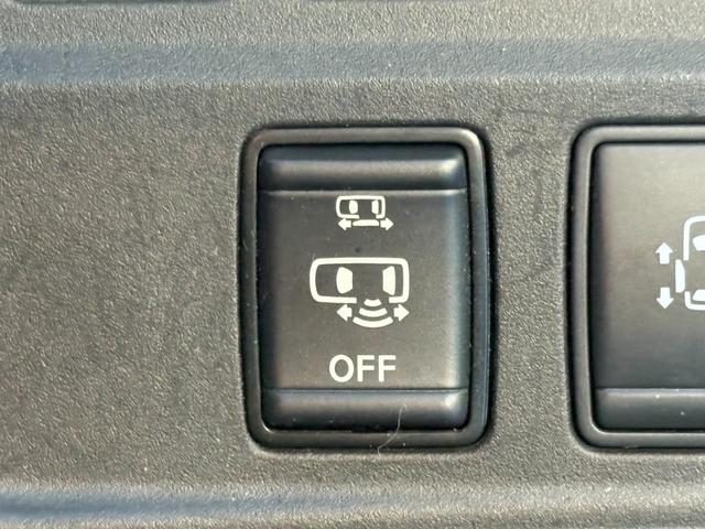 セレナ ｅ－パワー　ハイウェイスターＶ　後期／セーフティパックＢ／純正１０インチナビ／純正フリップダウンモニター／リアオートエアコン／コンビ防水シート／ツートンルーフ／プロパイロット／ＢＳＭ／禁煙／前後ドラレコ／クリソナ／ＥＴＣ（50枚目）