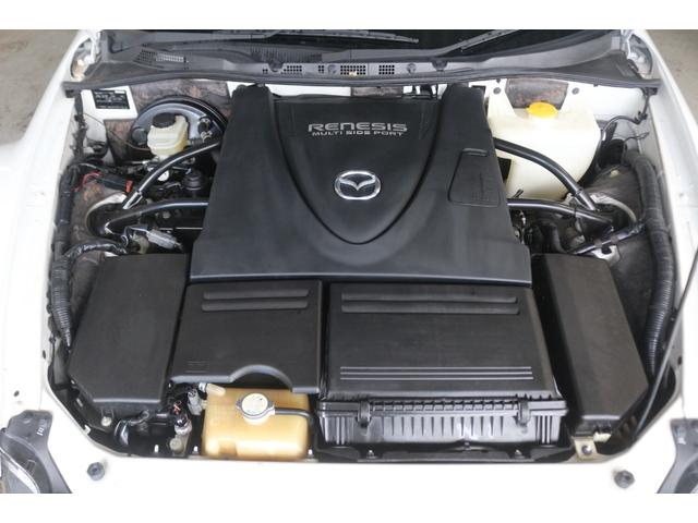 ＲＸ－８ スピリットＲ　後期型／レカロシート／バックカメラ／Ｂｌｕｅｔｏｏｔｈオーディオ／純正１９インチＡＷ／ＥＴＣ／禁煙／ＨＩＤヘッドライト／オートライト／ハーフレザーシート／スマートキー（19枚目）