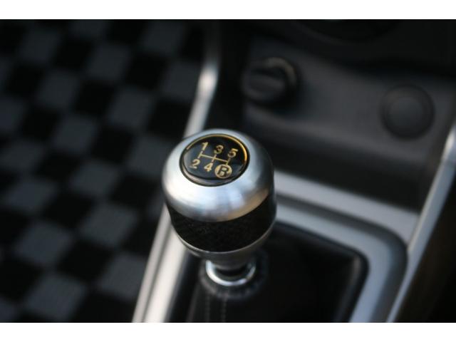 コペン ローブ　Ｓ　社外マフラー／社外ボンネット／ＳＳＲ製１５インチＡＷ／レカロシート／フルセグ／シートヒーター／スマートキー＆プッシュスタート／５速マニュアル／禁煙車／ＬＥＤヘッドライト（10枚目）