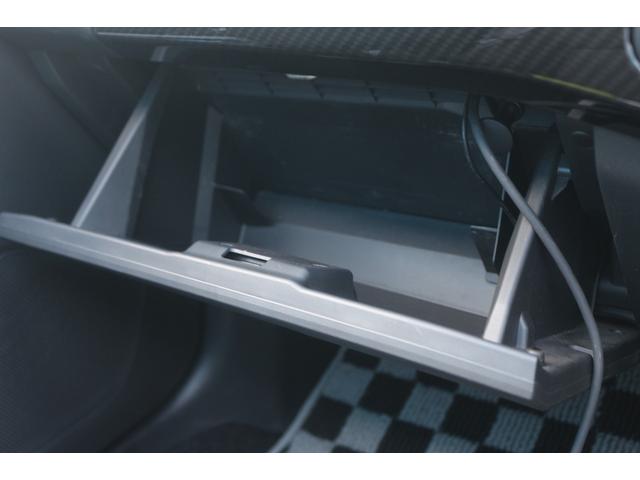 コペン ローブ　Ｓ　社外マフラー／社外ボンネット／ＳＳＲ製１５インチＡＷ／レカロシート／フルセグ／シートヒーター／スマートキー＆プッシュスタート／５速マニュアル／禁煙車／ＬＥＤヘッドライト（54枚目）