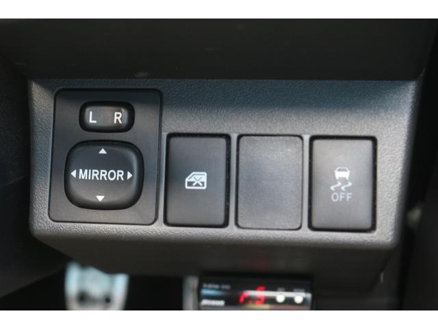 コペン ローブ　Ｓ　社外マフラー／社外ボンネット／ＳＳＲ製１５インチＡＷ／レカロシート／フルセグ／シートヒーター／スマートキー＆プッシュスタート／５速マニュアル／禁煙車／ＬＥＤヘッドライト（60枚目）