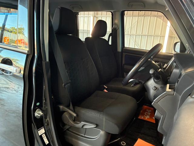 タンク カスタムＧ－Ｔ　スマートアシスト２／純正９インチナビ／バックカメラ／両側パワースライドドア／禁煙車／ＬＥＤヘッドライト／クルーズコントロール／オートライト／スマートキー／Ｂｌｕｅｔｏｏｔｈ／フルセグＴＶ（7枚目）