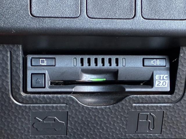 タンク カスタムＧ－Ｔ　スマートアシスト２／純正９インチナビ／バックカメラ／両側パワースライドドア／禁煙車／ＬＥＤヘッドライト／クルーズコントロール／オートライト／スマートキー／Ｂｌｕｅｔｏｏｔｈ／フルセグＴＶ（13枚目）