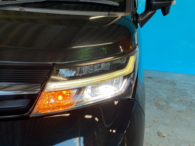 タンク カスタムＧ－Ｔ　スマートアシスト２／純正９インチナビ／バックカメラ／両側パワースライドドア／禁煙車／ＬＥＤヘッドライト／クルーズコントロール／オートライト／スマートキー／Ｂｌｕｅｔｏｏｔｈ／フルセグＴＶ（21枚目）