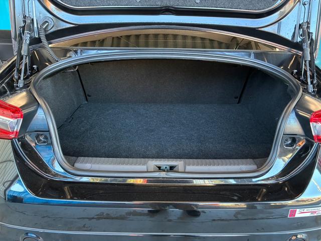 ８６ ＧＴリミテッド　後期型／禁煙車／ＴＲＤフルエアロ／リアウィング／ＴＲＤスポーツマフラー／ｂｒｅｍｂｏ製ブレーキセット／１０本スポークＡＷ／ＢＬＩＴＺエアクリーナー／ＥＴＣ２．０／純正ナビ／バックカメラ／シートヒーター（9枚目）