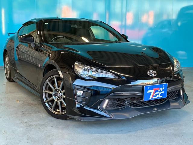 ８６ ＧＴリミテッド　後期型／禁煙車／ＴＲＤフルエアロ／リアウィング／ＴＲＤスポーツマフラー／ｂｒｅｍｂｏ製ブレーキセット／１０本スポークＡＷ／ＢＬＩＴＺエアクリーナー／ＥＴＣ２．０／純正ナビ／バックカメラ／シートヒーター（18枚目）