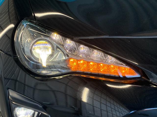 ８６ ＧＴリミテッド　後期型／禁煙車／ＴＲＤフルエアロ／リアウィング／ＴＲＤスポーツマフラー／ｂｒｅｍｂｏ製ブレーキセット／１０本スポークＡＷ／ＢＬＩＴＺエアクリーナー／ＥＴＣ２．０／純正ナビ／バックカメラ／シートヒーター（27枚目）