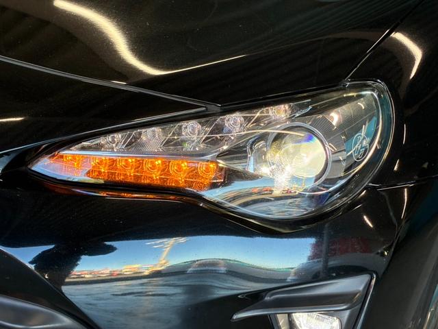 ８６ ＧＴリミテッド　後期型／禁煙車／ＴＲＤフルエアロ／リアウィング／ＴＲＤスポーツマフラー／ｂｒｅｍｂｏ製ブレーキセット／１０本スポークＡＷ／ＢＬＩＴＺエアクリーナー／ＥＴＣ２．０／純正ナビ／バックカメラ／シートヒーター（28枚目）