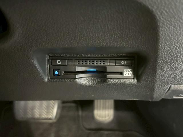 プリウスＰＨＶ Ａユーティリティプラス　モデリスタエアロ／急速インレット／充電ケーブル有／１１．６インチナビ／フルセグ／バックカメラ／禁煙車／ＥＴＣ２．０／シートヒーター／ハンドルヒーター／トヨタセーフティセンス／レーダークルーズ（15枚目）