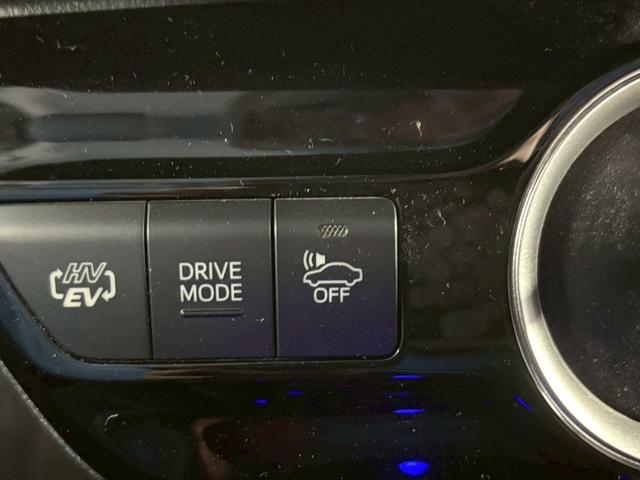 プリウスＰＨＶ Ａユーティリティプラス　モデリスタエアロ／急速インレット／充電ケーブル有／１１．６インチナビ／フルセグ／バックカメラ／禁煙車／ＥＴＣ２．０／シートヒーター／ハンドルヒーター／トヨタセーフティセンス／レーダークルーズ（23枚目）