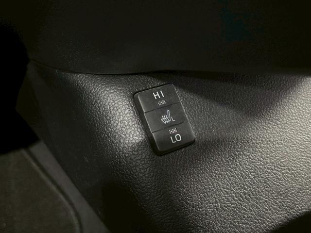 プリウスＰＨＶ Ａユーティリティプラス　モデリスタエアロ／急速インレット／充電ケーブル有／１１．６インチナビ／フルセグ／バックカメラ／禁煙車／ＥＴＣ２．０／シートヒーター／ハンドルヒーター／トヨタセーフティセンス／レーダークルーズ（27枚目）