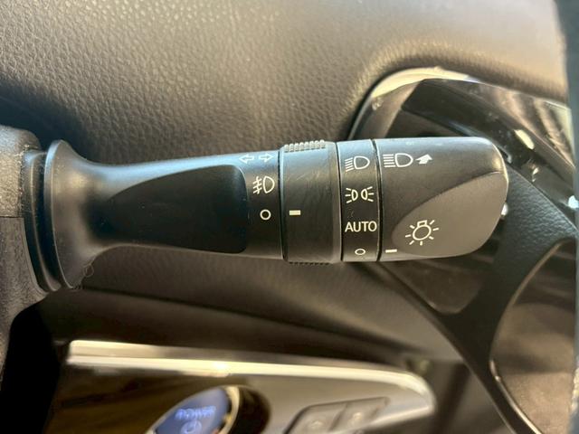 プリウスＰＨＶ Ａユーティリティプラス　モデリスタエアロ／急速インレット／充電ケーブル有／１１．６インチナビ／フルセグ／バックカメラ／禁煙車／ＥＴＣ２．０／シートヒーター／ハンドルヒーター／トヨタセーフティセンス／レーダークルーズ（33枚目）