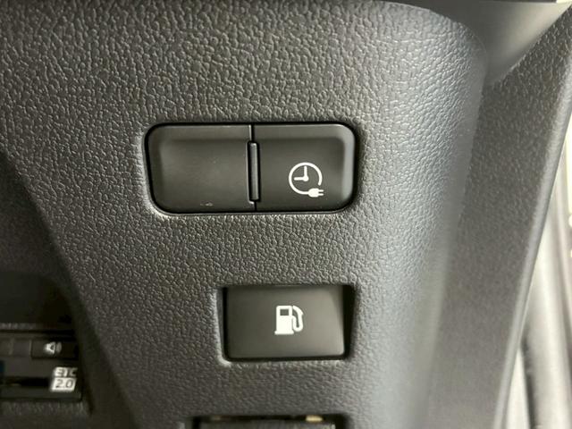 プリウスＰＨＶ Ａユーティリティプラス　モデリスタエアロ／急速インレット／充電ケーブル有／１１．６インチナビ／フルセグ／バックカメラ／禁煙車／ＥＴＣ２．０／シートヒーター／ハンドルヒーター／トヨタセーフティセンス／レーダークルーズ（34枚目）