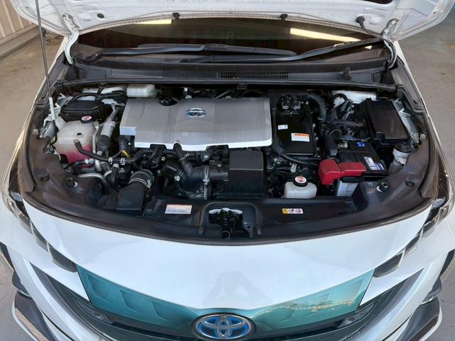 プリウスＰＨＶ Ａユーティリティプラス　モデリスタエアロ／急速インレット／充電ケーブル有／１１．６インチナビ／フルセグ／バックカメラ／禁煙車／ＥＴＣ２．０／シートヒーター／ハンドルヒーター／トヨタセーフティセンス／レーダークルーズ（51枚目）