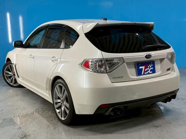 インプレッサ ＷＲＸ　ＳＴＩ　Ａライン　リアスポイラー／メモリーナビ／Ｂｌｕｅｔｏｏｔｈ接続可／禁煙車／純正１８インチアルミ／ハーフレザーシート／クルーズコントロール／コムテックドライブレコーダー前後／パドルシフト（19枚目）