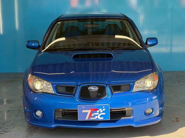 インプレッサ ＷＲＸ　ＷＲ－リミテッド　２００５　限定車／タイミングベルト＆ウォーターポンプ９．５万ｋｍ時交換済み／ＳＴＩタワーバー／禁煙車／５ＭＴ車／アドバンレーシングＡＷ／ＥＴＣ／ＣＤ＆ＭＤ再生／電動格納ミラー（14枚目）