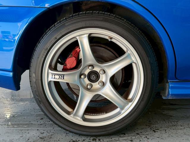 インプレッサ ＷＲＸ　ＷＲ－リミテッド　２００５　限定車／タイミングベルト＆ウォーターポンプ９．５万ｋｍ時交換済み／ＳＴＩタワーバー／禁煙車／５ＭＴ車／アドバンレーシングＡＷ／ＥＴＣ／ＣＤ＆ＭＤ再生／電動格納ミラー（30枚目）