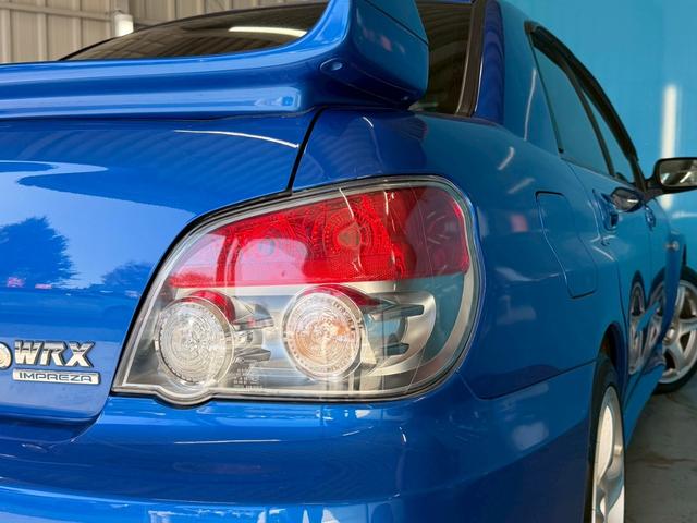 インプレッサ ＷＲＸ　ＷＲ－リミテッド　２００５　限定車／タイミングベルト＆ウォーターポンプ９．５万ｋｍ時交換済み／ＳＴＩタワーバー／禁煙車／５ＭＴ車／アドバンレーシングＡＷ／ＥＴＣ／ＣＤ＆ＭＤ再生／電動格納ミラー（41枚目）